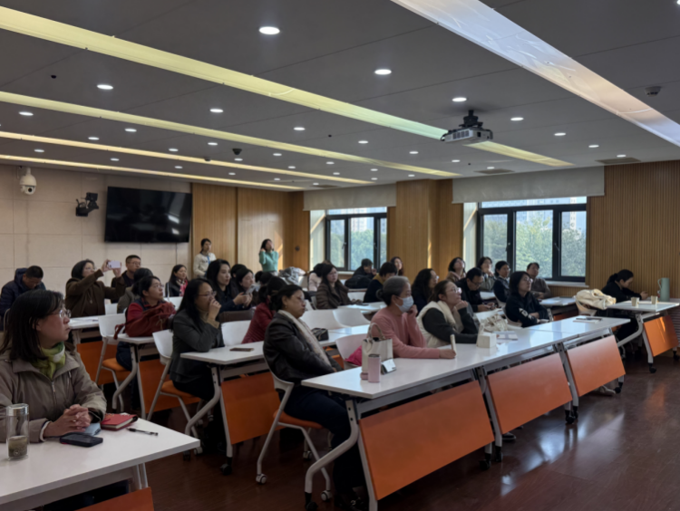 截屏2025-10-25 12.47.24.png