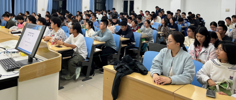 截屏2025-11-13 22.06.13.png