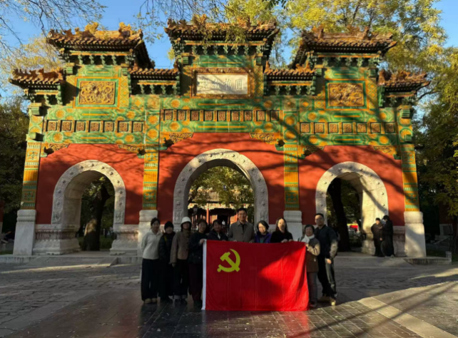 截屏2025-11-13 22.11.46.png