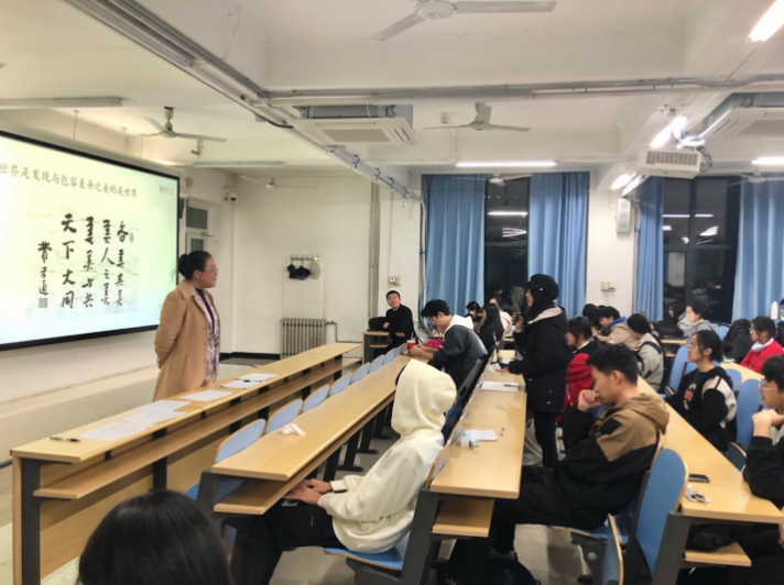 截屏2025-11-13 22.14.42.png