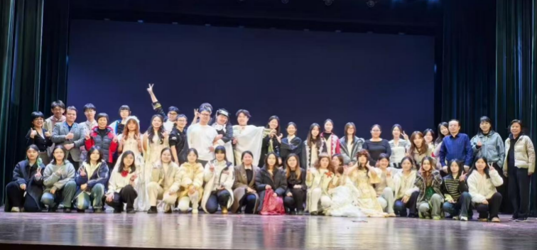 截屏2025-11-21 21.57.17.png